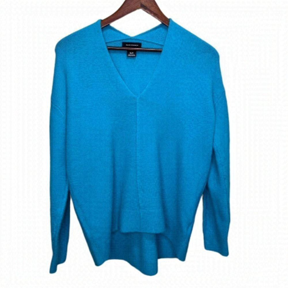 Club Monaco Wool Blend Vneck Sweater Size XS